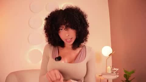Snapshot of oshun_25 chatting on March 2026 12:10:02 PM Oshun online show from March 2026 12:10:02 PM