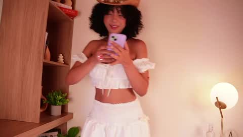 Snapshot of oshun_25 chatting on April 2026 11:55:02 AM Oshun online show from April 2026 11:55:02 AM