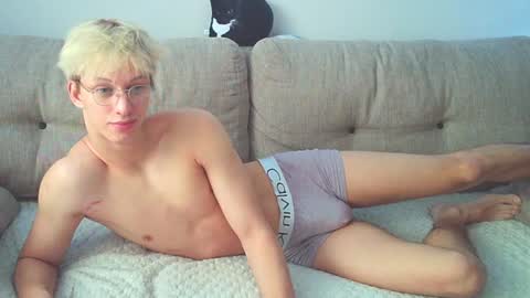 Ostin online show from December 2024 07:39:02 AM