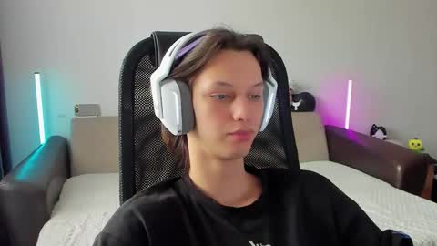 Ostin online show from February 2026 08:55:02 AM