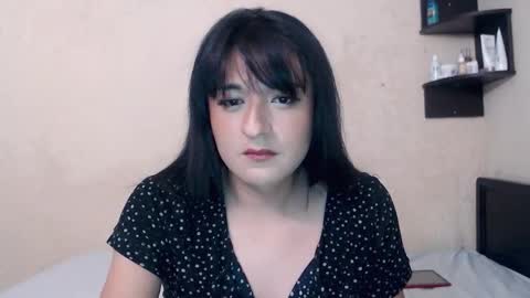 Snapshot of otakutransgurl chatting on November 2025 10:21:01 PM RACHEL CHOW online show from November 2025 10:21:01 PM