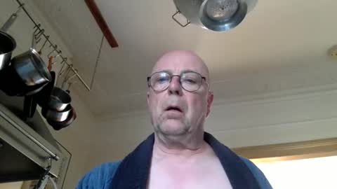 Snapshot of ottodick chatting on May 2026 07:25:01 AM Otto online show from May 2026 07:25:01 AM