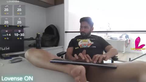 outdoornakedguy11_007 online show from March 2026 04:18:01 AM