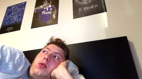 outflayd online show from October 2025 03:40:02 PM