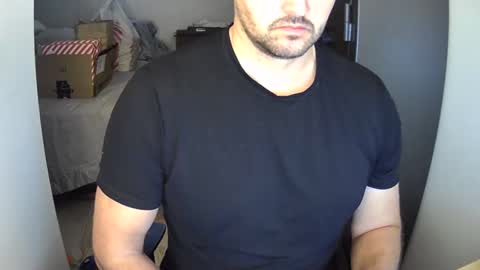 Snapshot of outside1991 chatting on December 2024 08:25:02 PM outside1991 online show from December 2024 08:25:02 PM