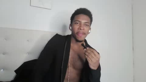 Owen online show from December 2025 02:09:02 AM