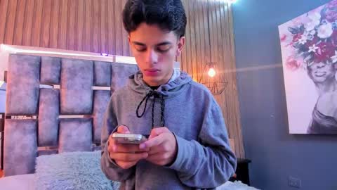 Owen Johnson online show from November 2025 12:04:01 PM