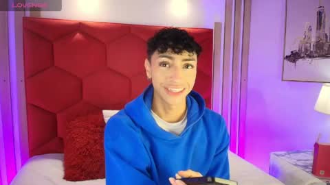 Snapshot of owen_jp chatting on May 2026 03:03:01 AM Owen online show from May 2026 03:03:01 AM