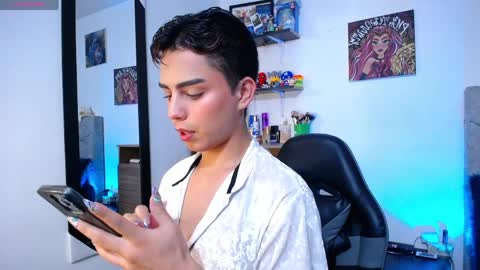 Owen  Independent model  online show from March 2026 09:34:02 AM