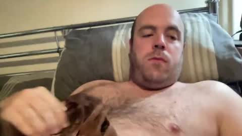 Owen2022 online show from April 2026 06:28:02 AM