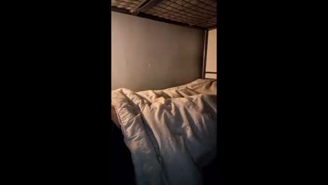 owenm2203 online show from May 2026 10:38:02 PM
