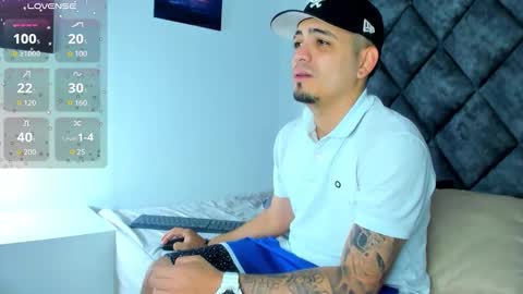 O W E N - S T O N E online show from November 2025 12:26:01 PM