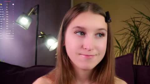 Snapshot of oziecarmona chatting on September 2025 01:07:01 AM Caroline or just Lina online show from September 2025 01:07:01 AM