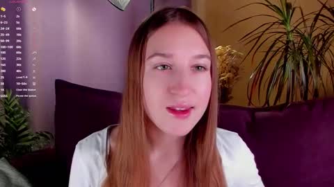 Snapshot of oziecarmona chatting on October 2025 01:06:01 AM Caroline or just Lina online show from October 2025 01:06:01 AM