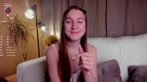 Caroline or just Lina online show from November 2025 01:15:01 AM