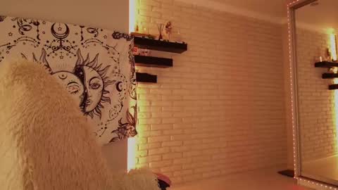 Snapshot of p0rsche911 chatting on December 2024 08:10:02 PM Alice online show from December 2024 08:10:02 PM