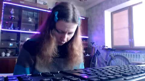 Ella online show from April 2026 07:04:01 AM