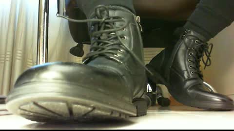 Snapshot of pablomenesssl chatting on January 2025 03:17:02 PM Pablo Meness online show from January 2025 03:17:02 PM