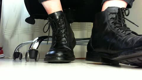 Snapshot of pablomenesssl chatting on February 2025 01:01:01 PM Pablo Meness online show from February 2025 01:01:01 PM