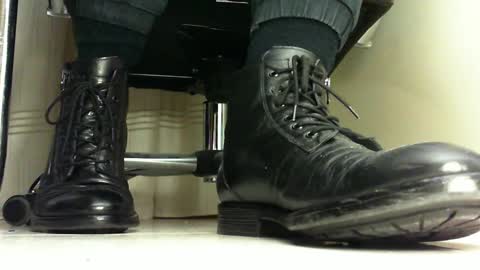 Snapshot of pablomenesssl chatting on February 2025 12:38:02 AM Pablo Meness online show from February 2025 12:38:02 AM