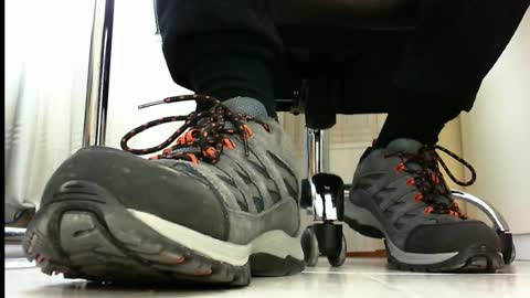 Snapshot of pablomenesssl chatting on March 2025 12:20:01 PM Pablo Meness online show from March 2025 12:20:01 PM