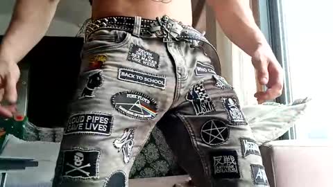 Pablo Mller online show from January 2025 08:40:02 AM