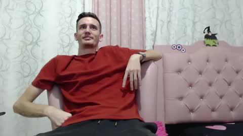 Snapshot of pacco_rabanne1102 chatting on October 2025 06:30:02 PM paco online show from October 2025 06:30:02 PM