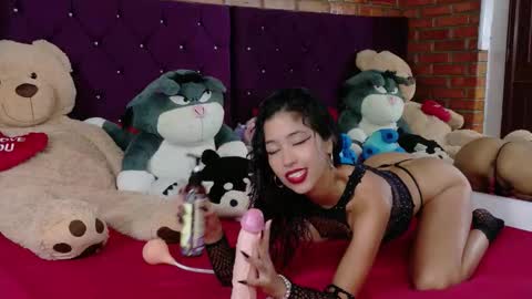 Miss Salome online show from November 2025 03:34:01 PM