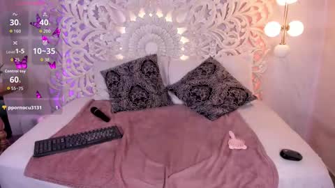 Snapshot of paiigepeach chatting on February 2026 06:16:01 PM PaIIgePeach online show from February 2026 06:16:01 PM