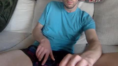 paintdude424 online show from March 2026 06:02:02 PM