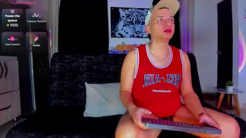 LIAN AND JACK online show from March 2026 06:59:01 AM