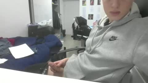 Snapshot of pajakot chatting on February 2026 07:09:02 PM pere online show from February 2026 07:09:02 PM