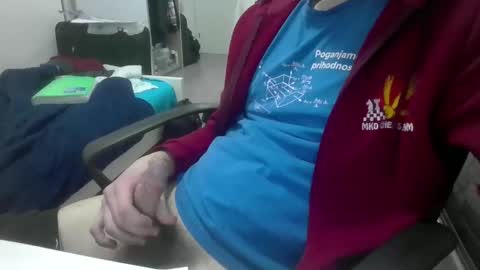 pere online show from April 2026 07:03:01 PM