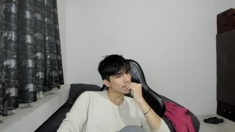 pakun_ online show from January 2025 02:18:01 AM