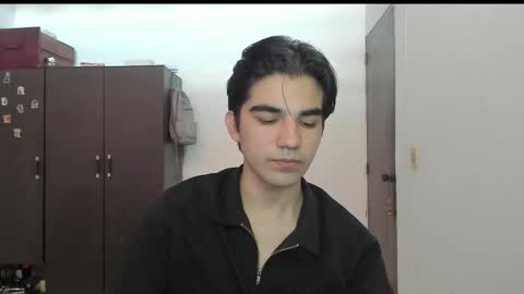 pakun_ online show from November 2025 04:20:01 PM