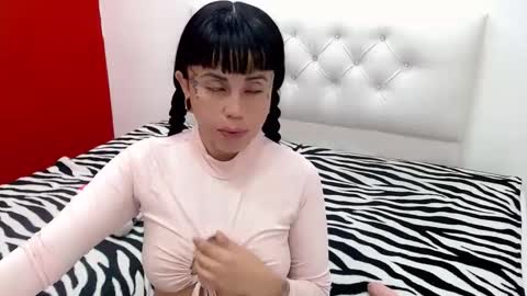 Snapshot of pamela_666_ chatting on December 2024 09:55:02 PM pamela_666_ online show from December 2024 09:55:02 PM