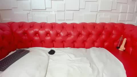 pamela_gaviria01 online show from April 2026 02:17:02 PM