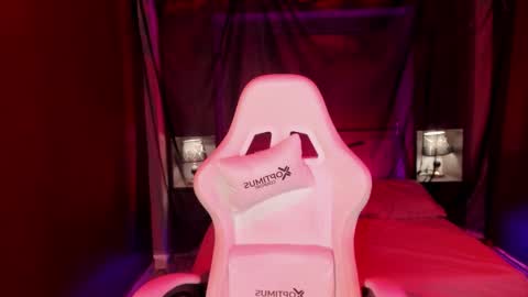  P A M  online show from October 2025 04:13:01 AM