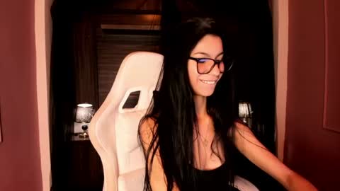 Snapshot of pamelaascott chatting on June 2026 04:12:02 AM P A M online show from June 2026 04:12:02 AM