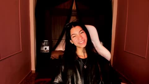 Snapshot of pamelaascott chatting on June 2026 04:17:01 AM P A M online show from June 2026 04:17:01 AM