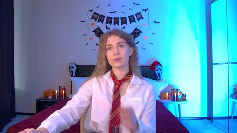 Pamela Blair online show from October 2025 05:44:02 AM