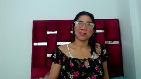 pamelacruzthx online show from October 2025 12:23:02 PM