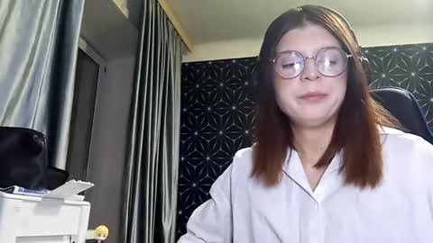 Pamela online show from October 2025 01:20:02 PM