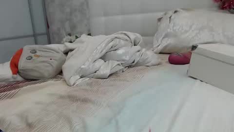 Pamella online show from April 2026 07:30:02 PM