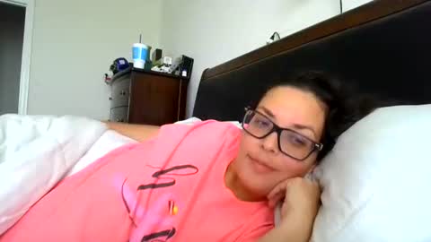 PAMELONAA online show from October 2025 05:08:01 PM