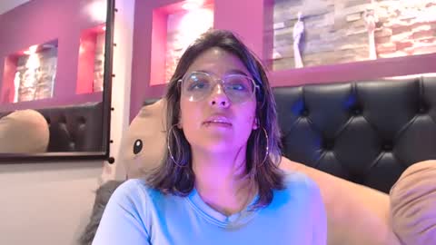 Snapshot of pandoracherry chatting on February 2025 04:06:01 AM Pandora online show from February 2025 04:06:01 AM