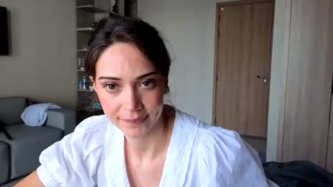 pandorawithlove online show from July 2026 08:17:01 AM