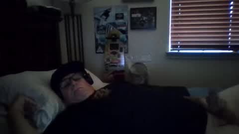 panos online show from October 2025 07:46:02 PM