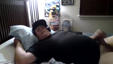 panos online show from November 2025 04:54:02 AM