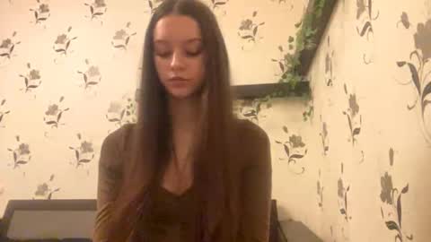Snapshot of pantease_ chatting on October 2025 09:25:02 PM Kate online show from October 2025 09:25:02 PM